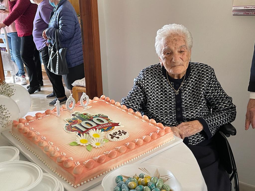 Cento anni di vitalità e di esempio. Festa grande per Maria Luigia