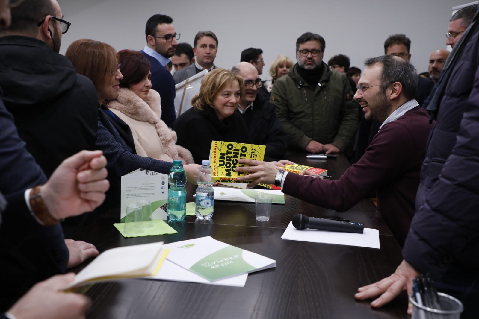 Nella sede Auxilium di Senise, Paolo Borrometi presenta il suo libro "Un morto ogni tanto"