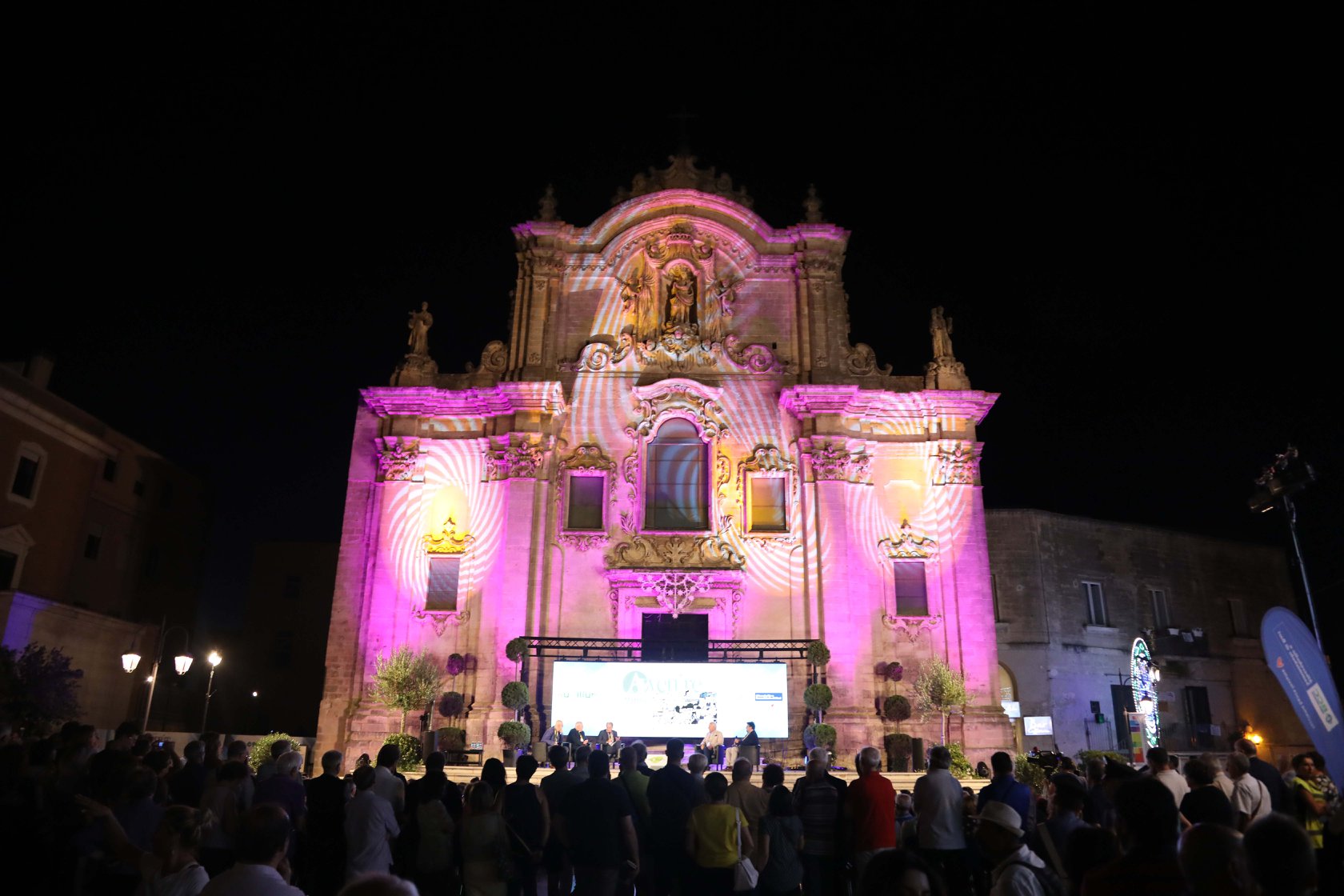 Il cardinale Matteo Zuppi a Maratea per la Festa di Avvenire