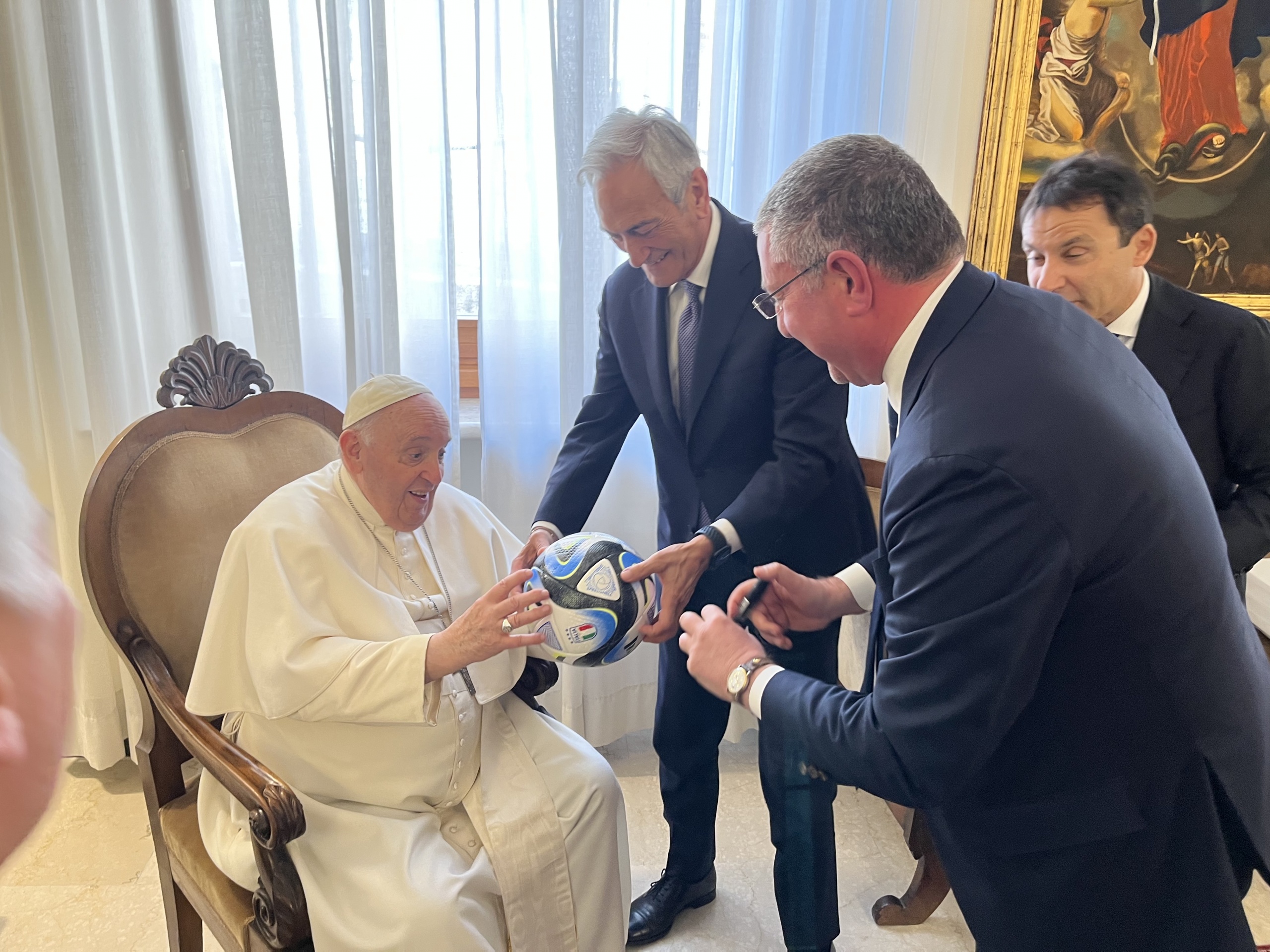 Avvenire: Auxilium, Sant’Egidio, francescani e Figc dal Papa